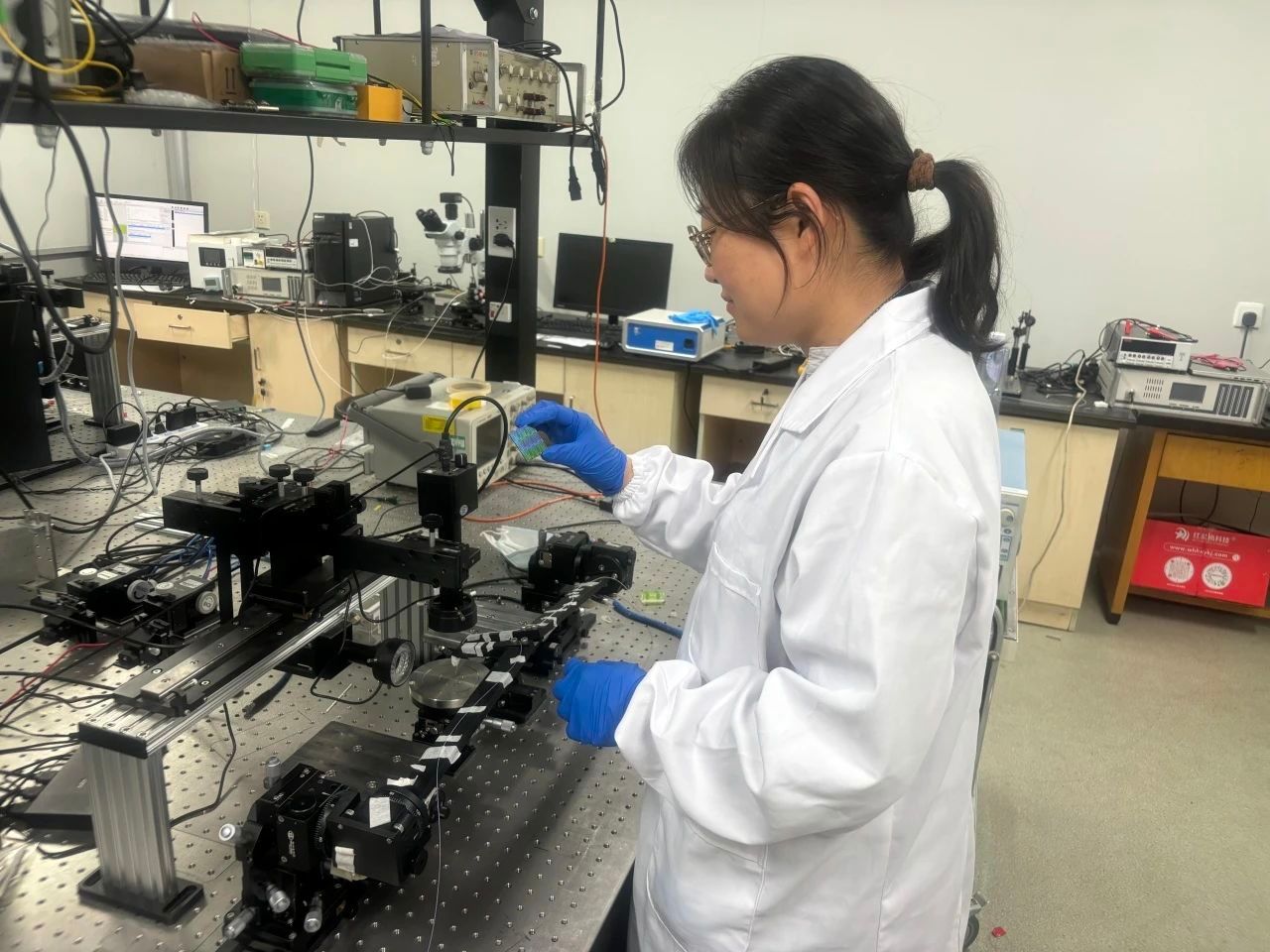 榜样丨理学院薄淑晖：做一颗永不生锈的科研螺丝钉