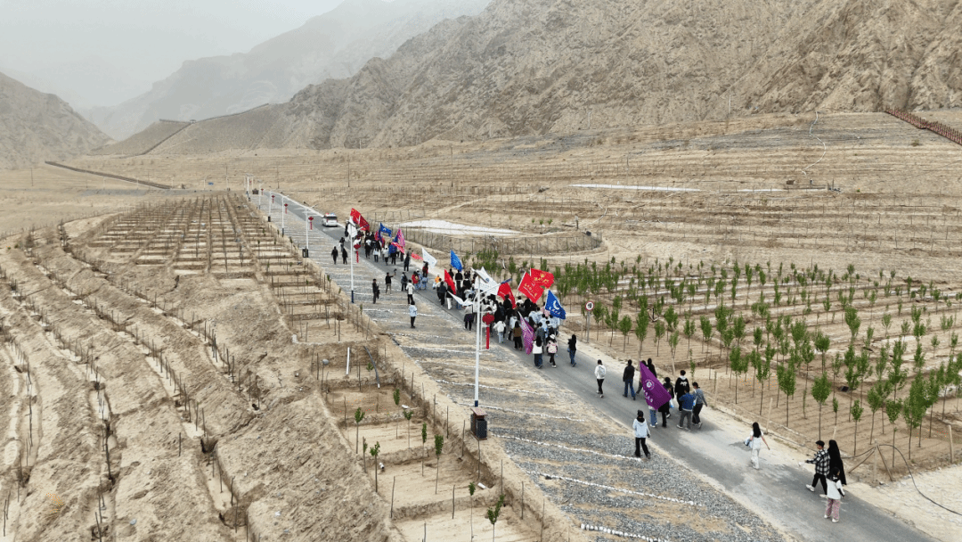 中央民大师生用脚步丈量“何以中华”