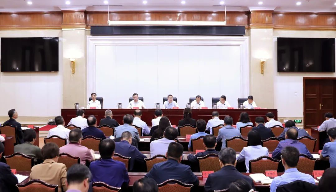 国家民委召开党组会议传达学习全国民族团结进步表彰大会精神