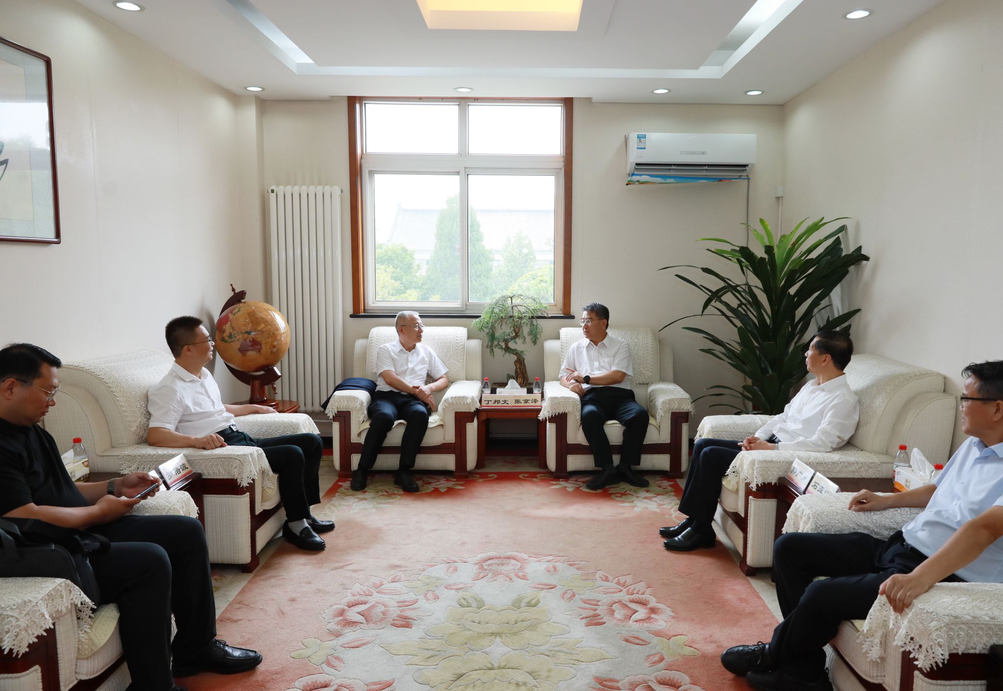 ag视讯与喀什大学签署合作协议