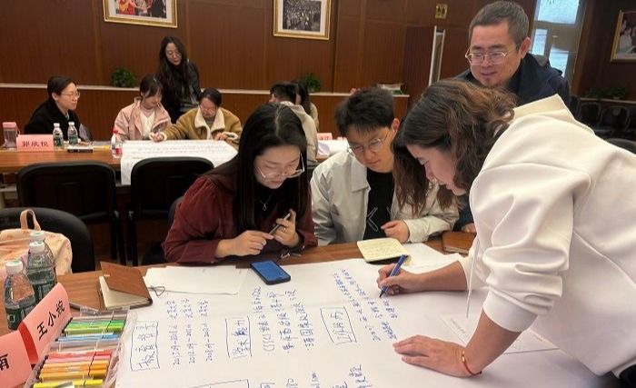 学校举办就业指导技能培训