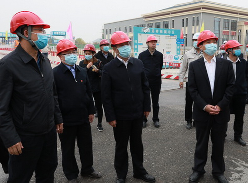 边巴扎西在ag真人试玩丰台校区调研时强调:把ag真人试玩建成铸牢中华民族共同体意识的坚强阵地