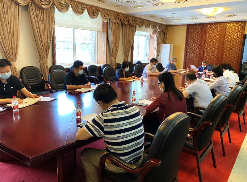 学校召开“ag视讯师德师风建设年”工作推进会