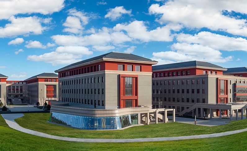 外国语学院教师新著《民族院校英语课堂教学模式研究——以ag视讯课堂教学为例》出版