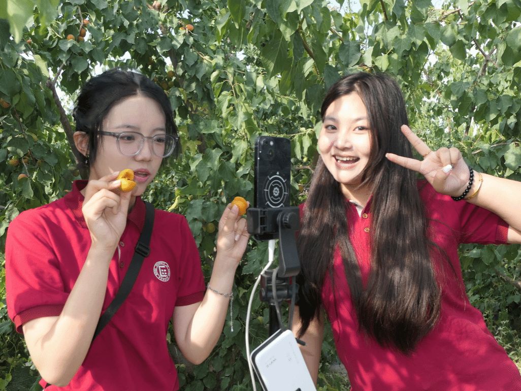 知行中华丨首发！“3、2、1，上链接！”